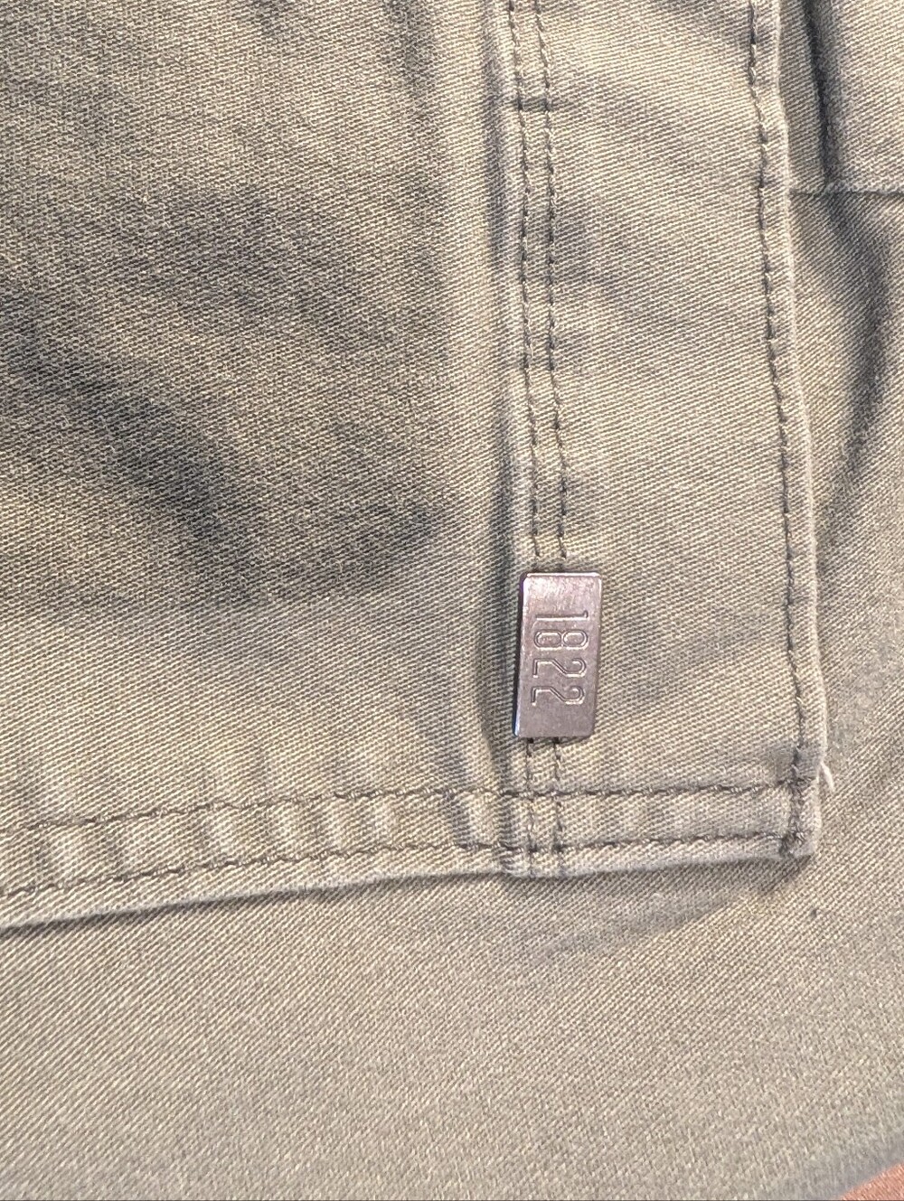 1822 Capri Olive Green Denim Pants - Picture 3 of 6